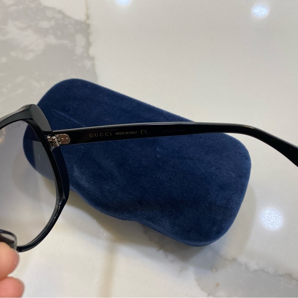 Gucci Sunglasses - Picture 5 of 5